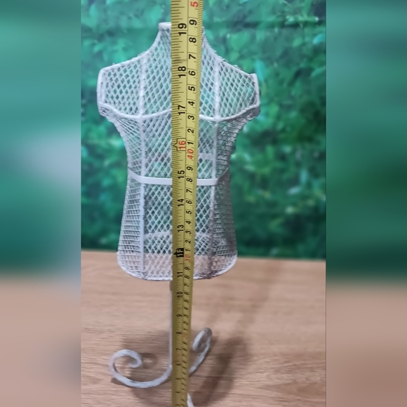Mini Wire Mannequin - Picture 2 of 7